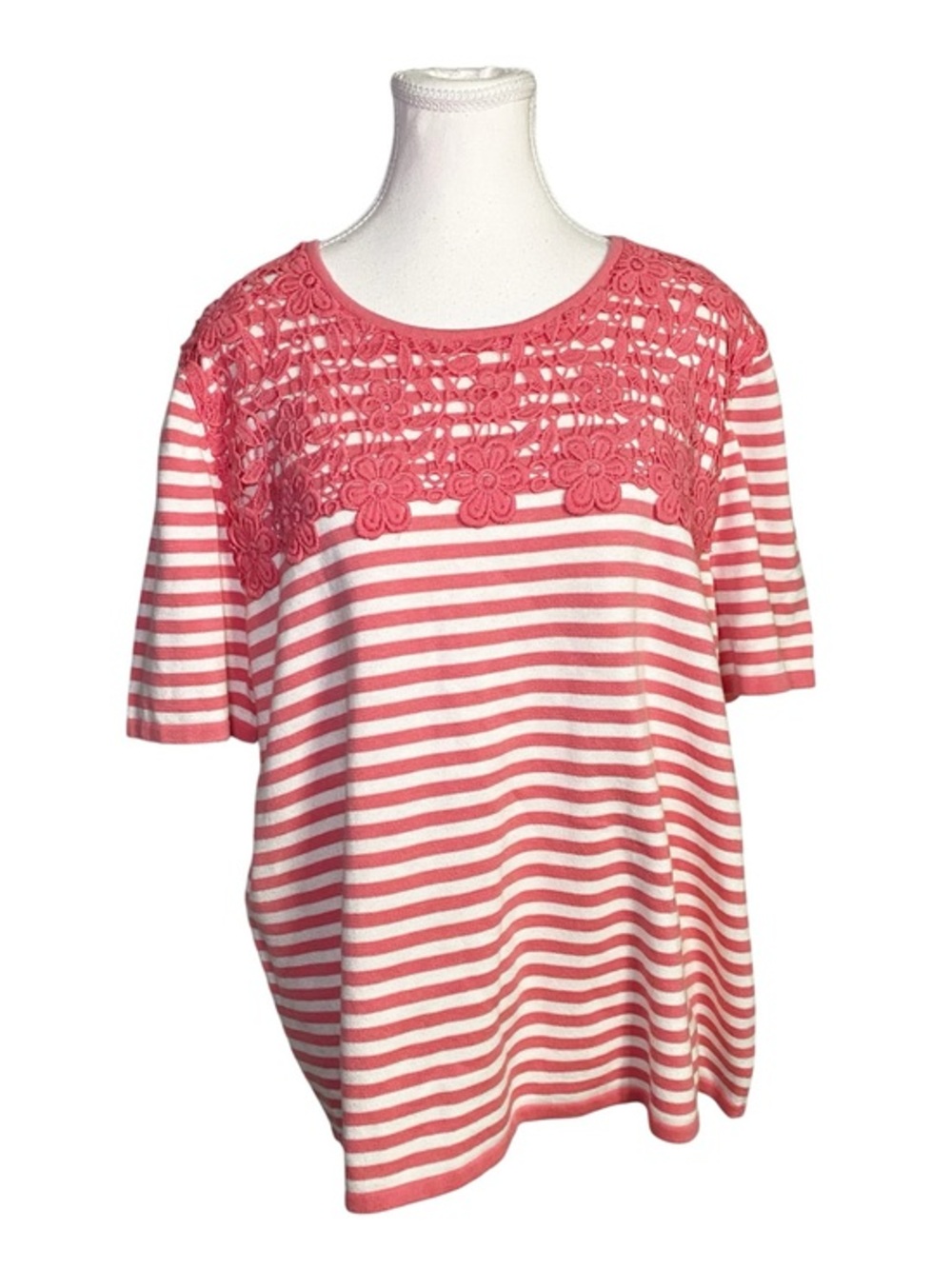 Alfred Dunner Pink White Striped Floral Crochet Yoke Short Sleeve Top L